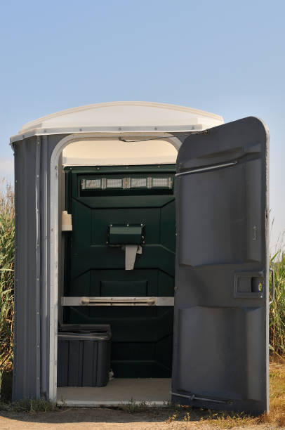 Best Porta potty delivery and setup  in Chincoteague, VA